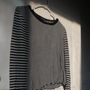 Black and White Stripped Long Sleeve Shirt